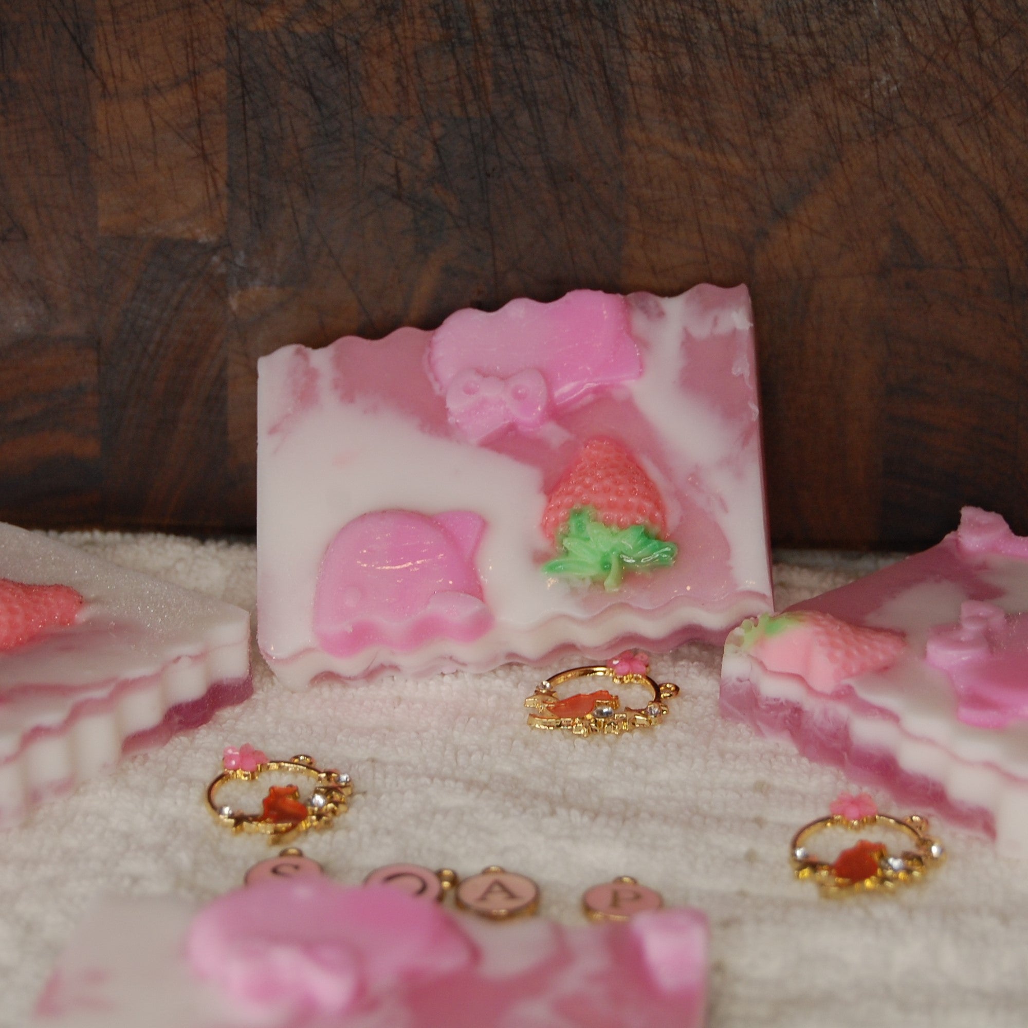 Hello Kitty Sweetheart Shea Butter Soap