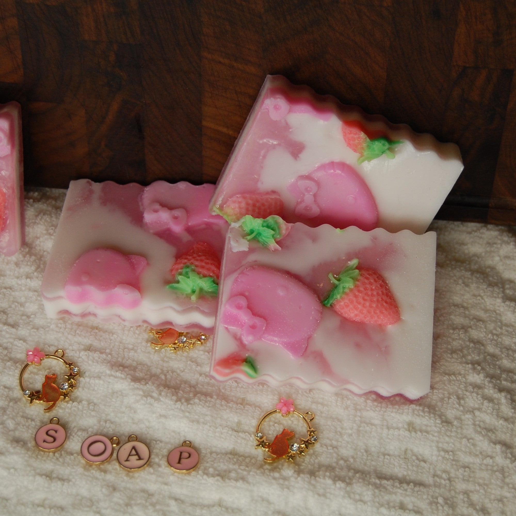 Hello Kitty Sweetheart Shea Butter Soap