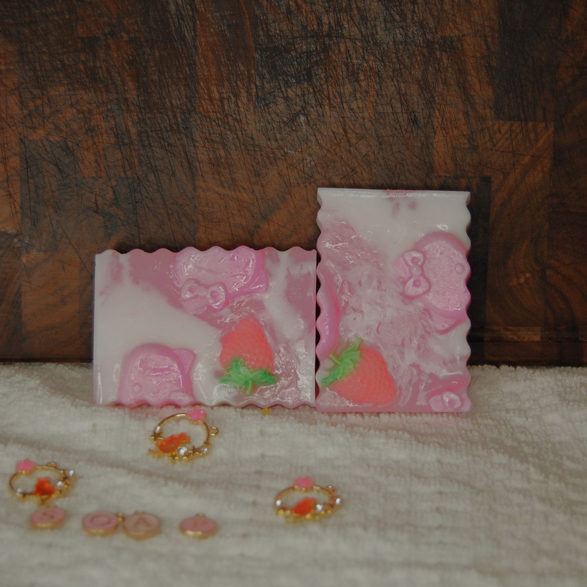 Hello Kitty Sweetheart Shea Butter Soap